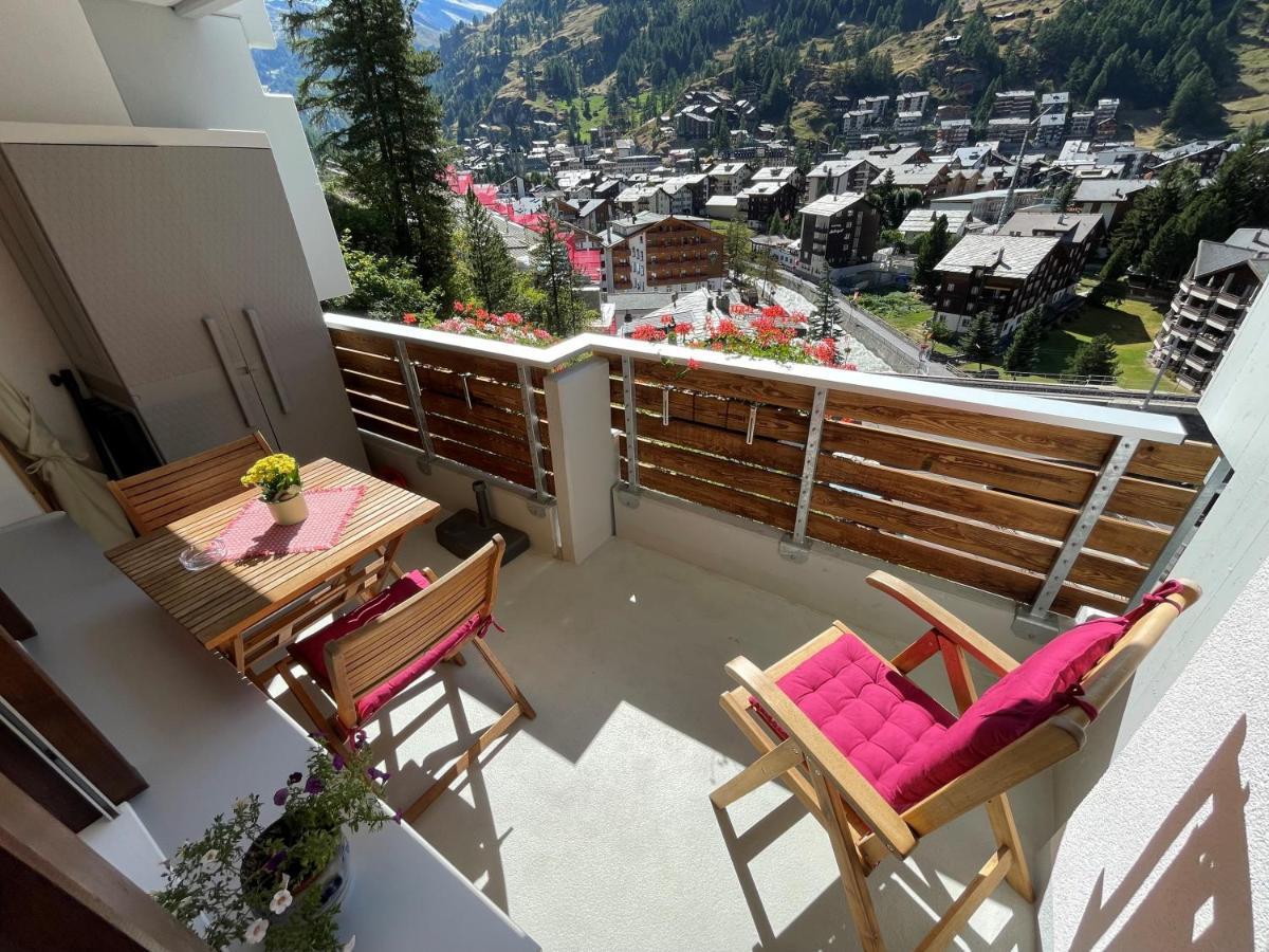 Ferienwohnung Haus Oasis Zermatt Exterior foto